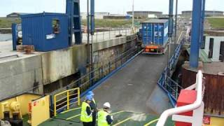 Reversing an artic onto an small Orkney Islands ferry [upl. by Eladal]